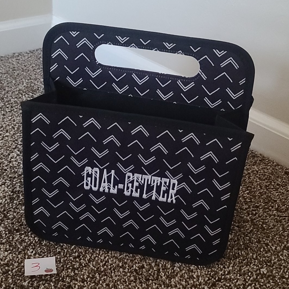 Thirty- One Double Duty Caddy NEW